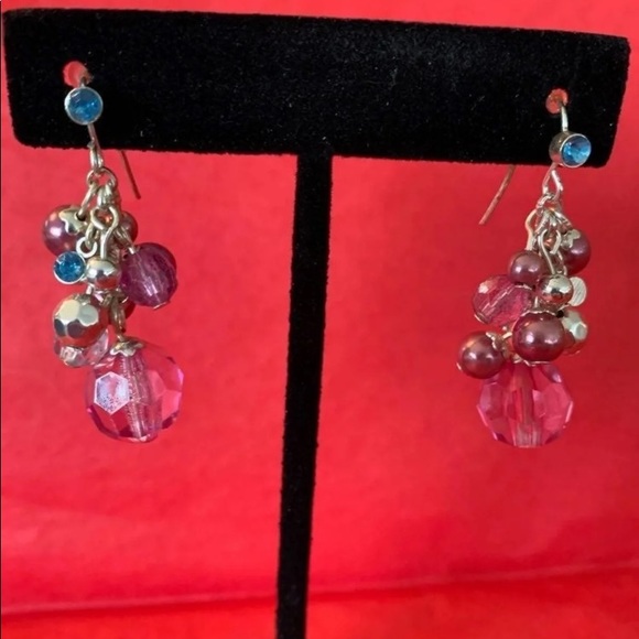 Fu & flirty dangle earrings - Picture 1 of 3